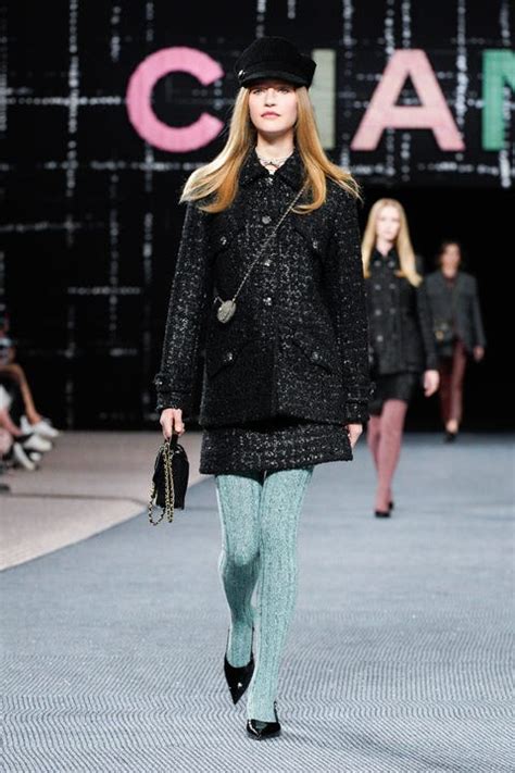 chanel collezione autunno inverno 2021 2022|Moda autunno inverno 2021 2022, la collezione di Chanel: foto e .